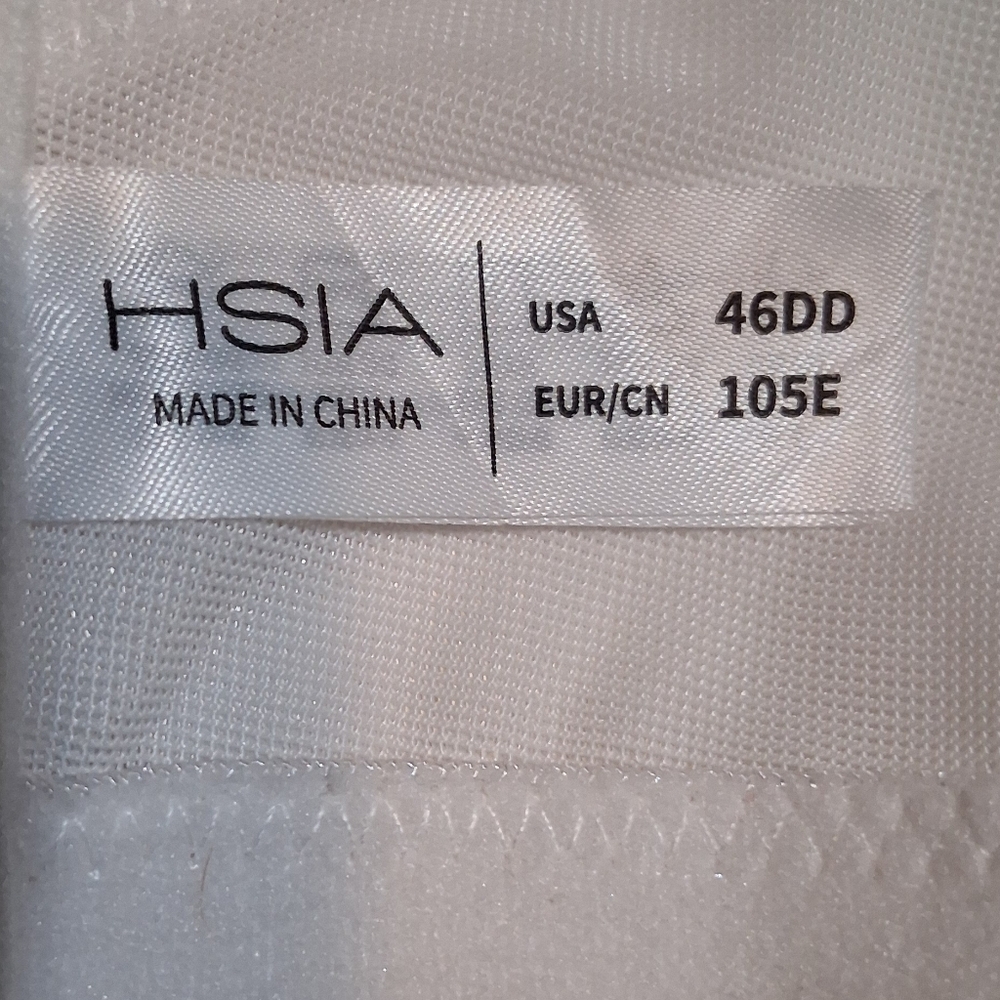 Hsia 46DD White Lace Underwire Bra - Like New / EUC - Picture 2 of 6